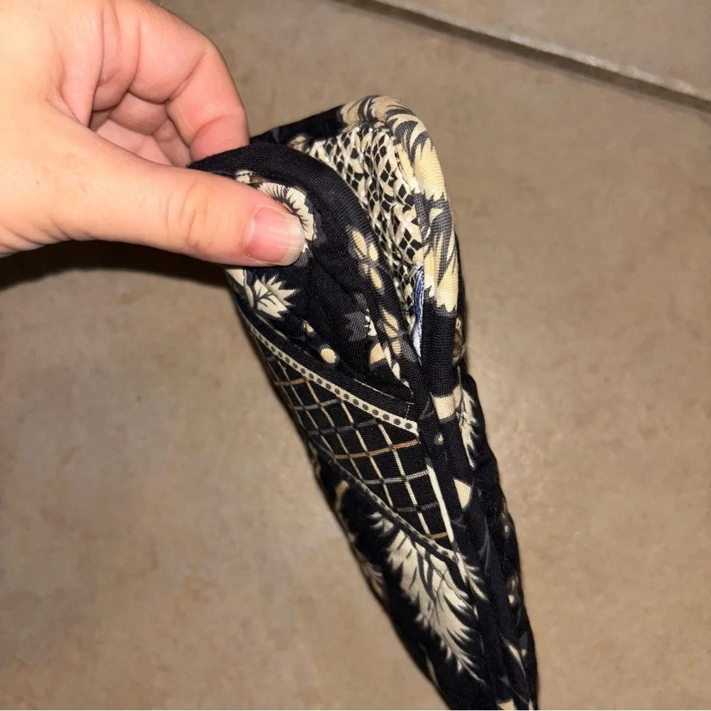 Vera Bradley x Crabtree & Evelyn Rare Retired Exclusive Quilted Floral Eyeglass